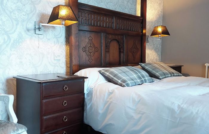 The Glenerne Guest House