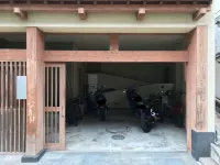 Shinkiya Ryokan - Parkplatz