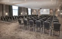 De Vere Cotswold Water Park - Pet Friendly