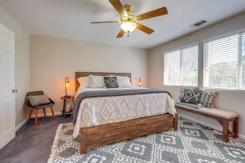 Sierra Foothills Retreat With Public Lake Access - 2-Star
