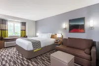 Microtel Inn & Suites by Wyndham New Martinsville - 2-Star