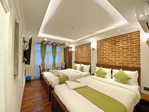 Shine Boutique Hotel - Pools