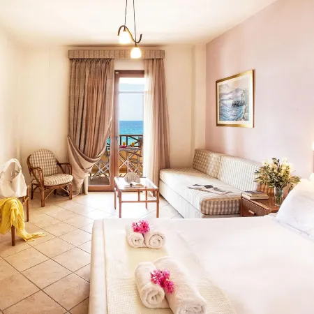 Hotel Paralio