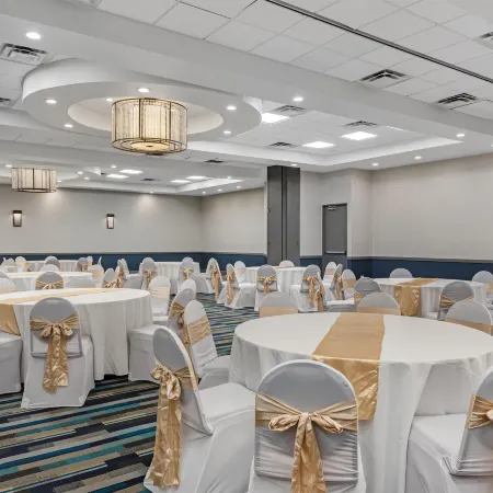 Best Western Premier Denver East