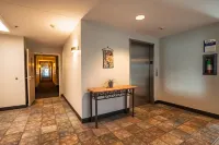 Super 8 by Wyndham Sidney NE - 2-Star