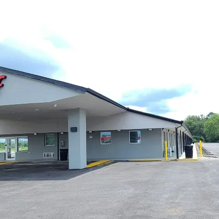 Red Roof Inn Byron