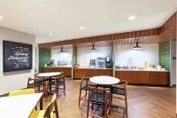 Fairfield by Marriott Inn & Suites Liberal - breakfast