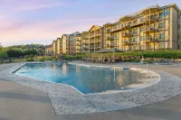 Hilton Grand Vacations Club Paradise Point Hollister - С бассейном
