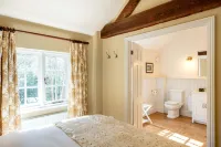 The Coach House - Apartments