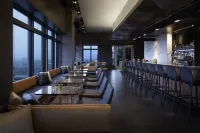 Andaz Ottawa Byward Market, by Hyatt - bar