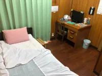 Guest House Aman - Bãi đậu xe