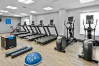 Hampton Inn & Suites Cleveland-Beachwood - Gym