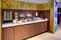Fairfield Inn & Suites Hollister - breakfast