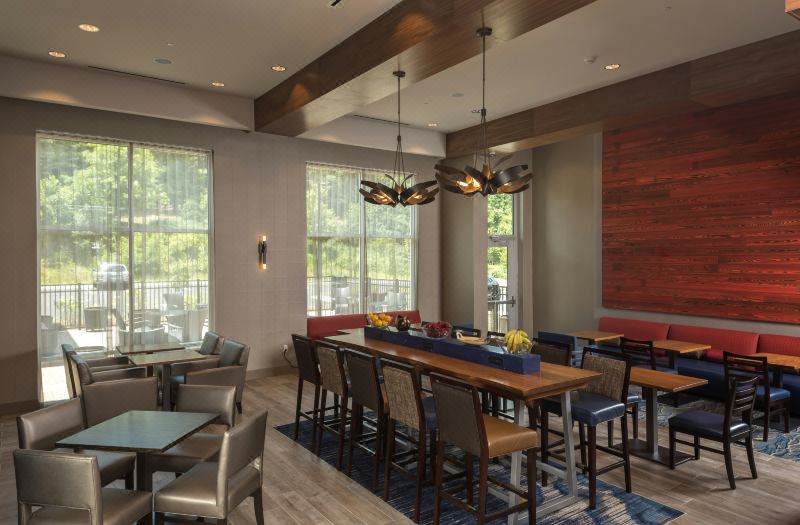 Hampton Inn & Suites Asheville Biltmore Village photo 5