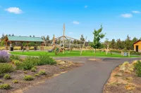 Park House - Modern, Convenient, Redmond Retreat - 3-Star