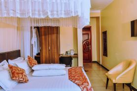 Harriton Hotel Arua