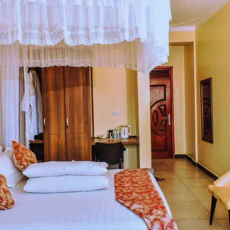 Harriton Hotel Arua