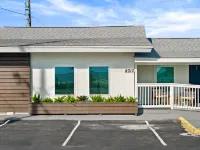 The Blu Boutique Motel - 2-Star