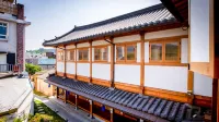 Navijam Hanok Hotel - Разрешено размещения с домашними животными