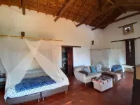 Casa upa con Piscina Climatizada - Homestays