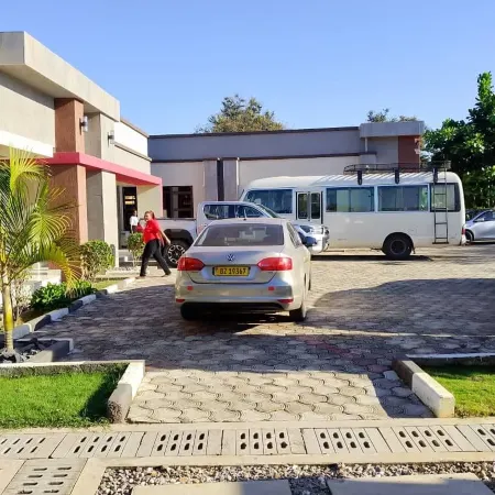 Oomaallah Luxury Hotel