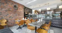 Terrasse Royale Hotel - breakfast