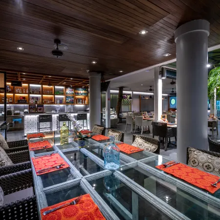 Sawaddi Patong Resort & Spa by Tolani