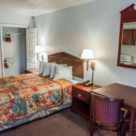 Suburban Extended Stay Hotel Tallahassee near University