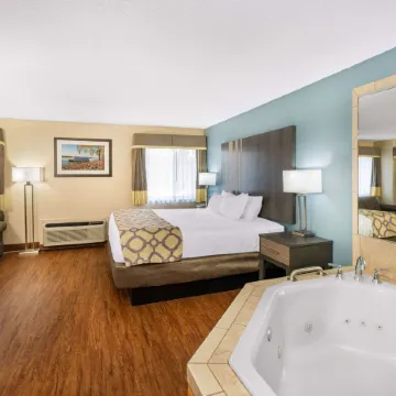 Baymont by Wyndham Tupelo