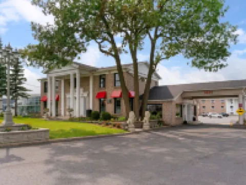 Econo Lodge Hotels in Brossard