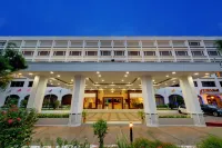 SRM Hotel Trichy Hotels near St John's Church