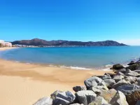 Port Canigó - บังกะโล