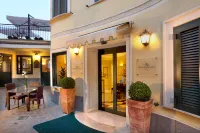 Hotel Alessandrino Hotel in zona Chalet Svizzero - Casa del custode di Villa Pamphilj