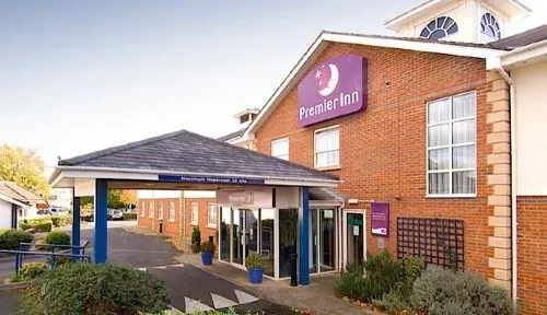Express BY Holiday Inn Coventry فنادق في Baginton