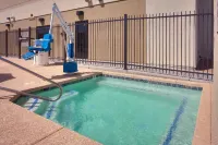 Holiday Inn Express & Suites PHOENIX WEST - BUCKEYE by IHG - piscine