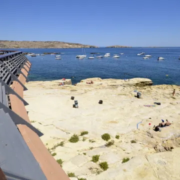 GetawaysMalta - Seashells 2-Bedroom Apartment in Bugibba