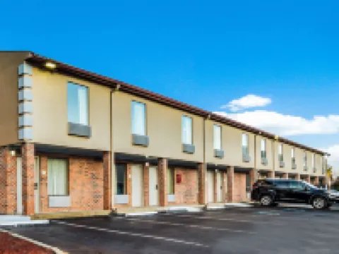 Quality Inn Columbia Airport Hotels in West Columbia
