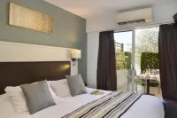Logis Hotel Restaurant l'Escapade Các khách sạn ở Le Pechereau
