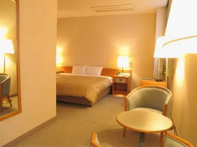 Central Hotel Kamojima Hotels in Awa