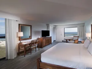 Island House Hotel Orange Beach - a DoubleTree by Hilton