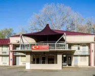 Marifah Inn Salina Hotels near Kansas State University Salina Aerospace and Technology Campus
