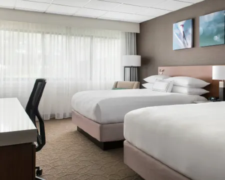 Delta Hotels Mount Pleasant Hotels in Racine