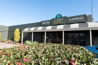 Links Hotel - 3-Star