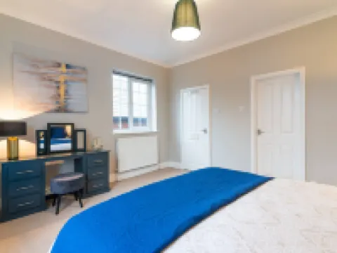 Modern Living 2 Bedroom Apartment South Wilmslow Hotels in Wilmslow