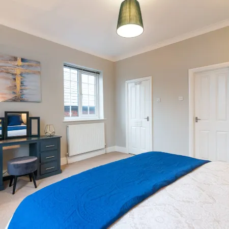 Modern Living 2 Bedroom Apartment South Wilmslow