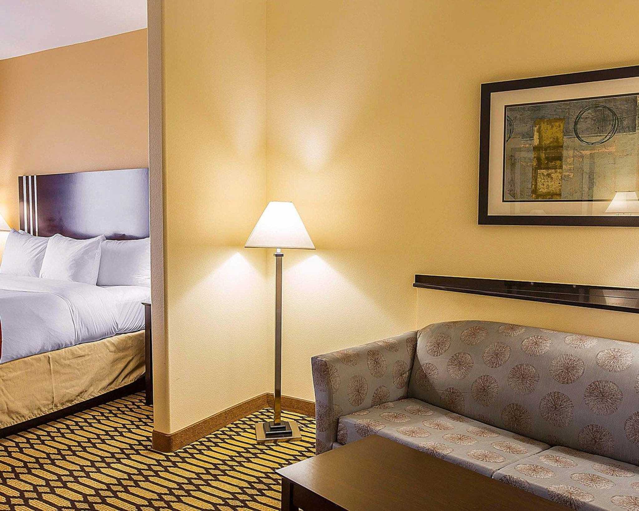 Comfort Suites Simpsonville