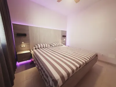 Elegant and Spacious Apartment with Sea Vieuw!