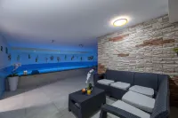 WX Hotel - Pools