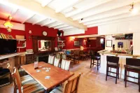 The Nags Head Hotels in Pickhill with Roxby