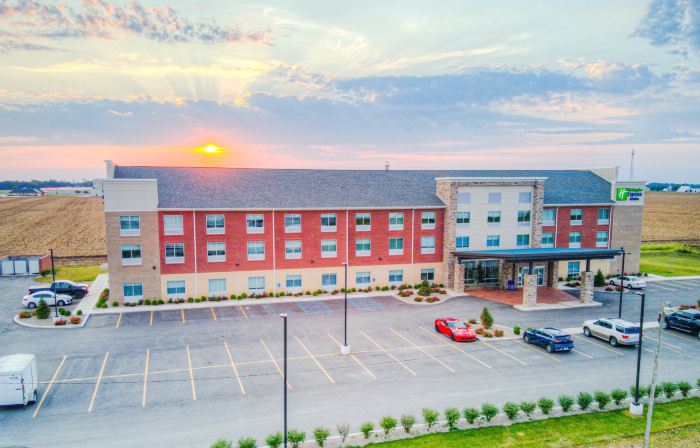 Holiday Inn Express & Suites REMINGTON by IHG